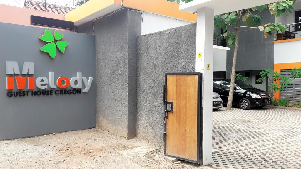 Melody Guest House Cilegon Extérieur photo